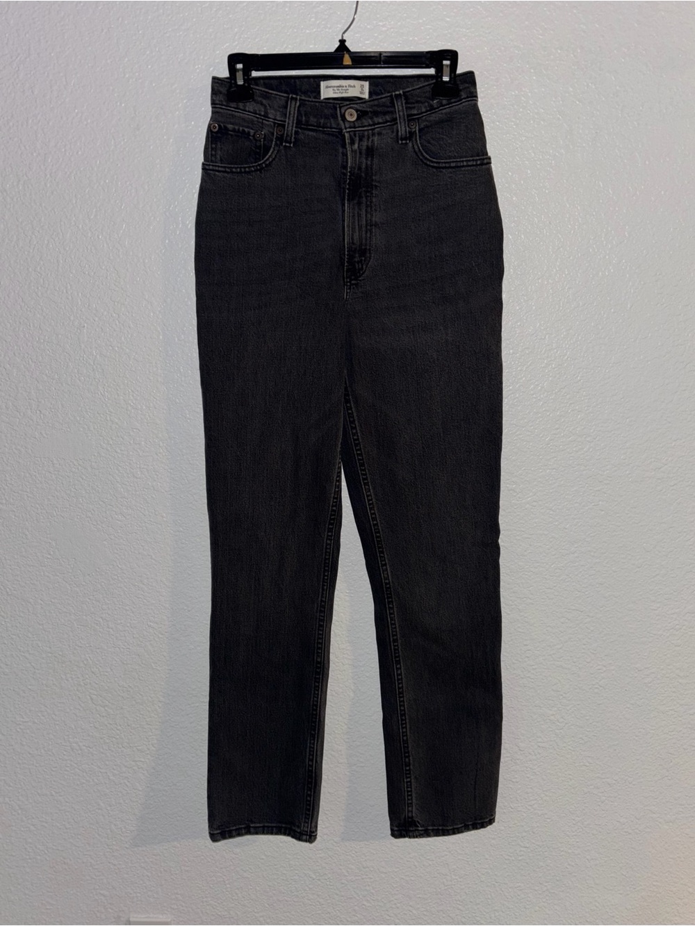 Abercrombie & Fitch 90s Straight Ultra High Rise Black Jeans Size 25 - Picture 2 of 6